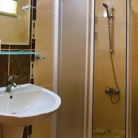 Carmina Hotell