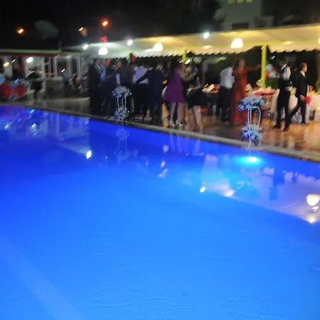 Carmina 3*