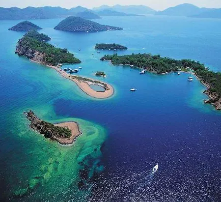 Carmina Hotell Öludeniz