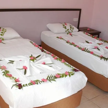 Carmina Otel