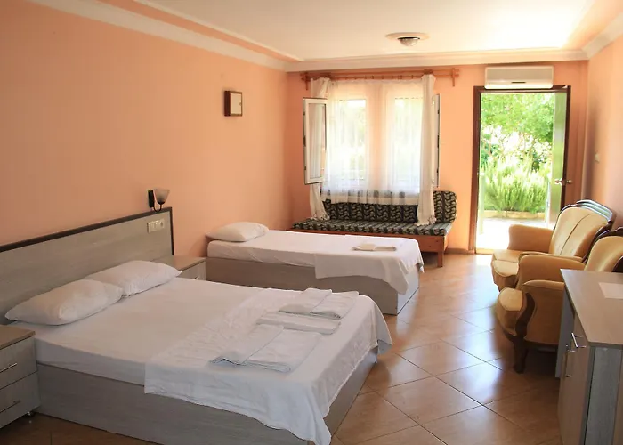 מלון Carmina אולודניץ